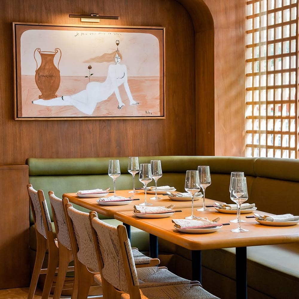 Exquisite interior and decor at Longtime restaurant