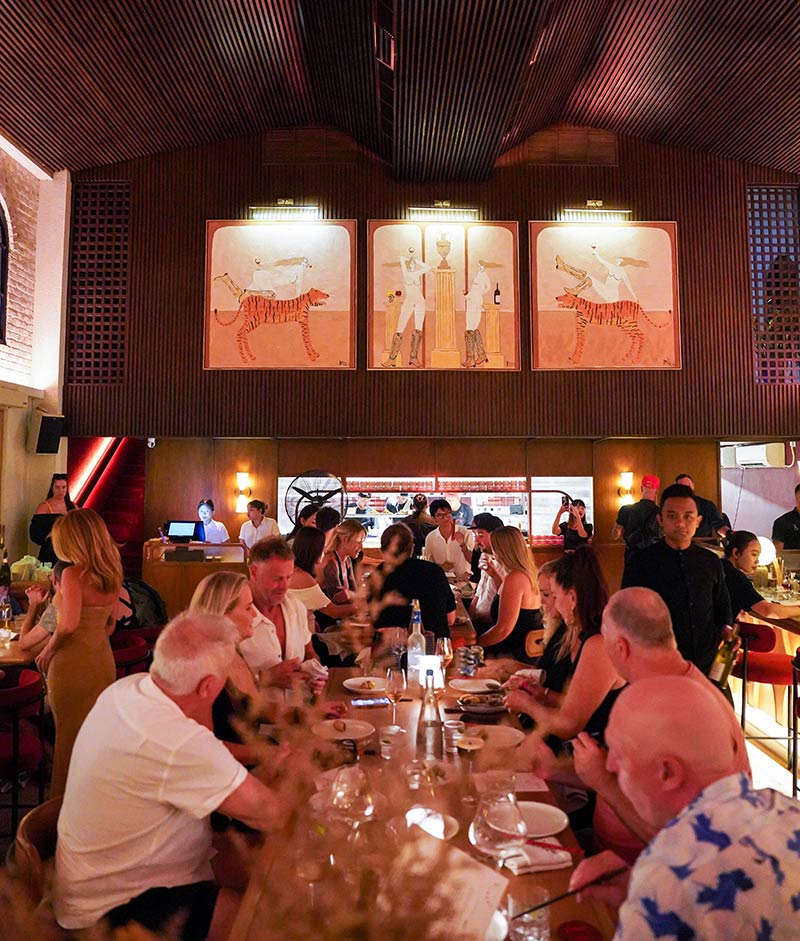 Longtime restaurant full of guests