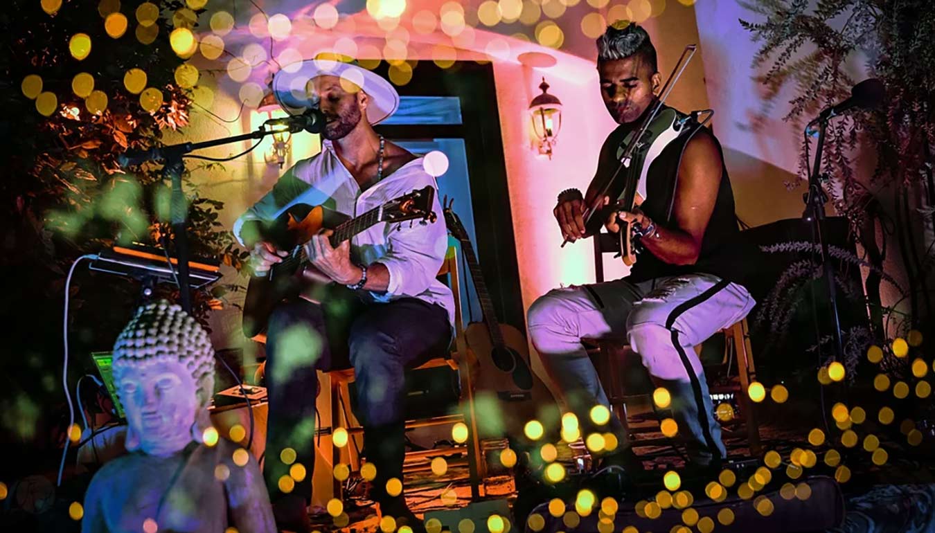 Live musicians of Bloom Experience Concert