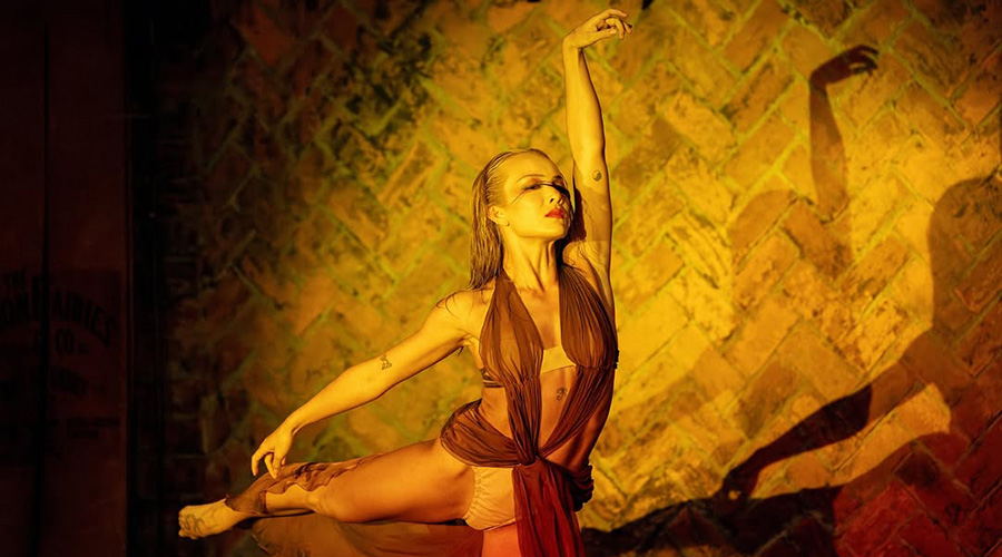 Dancing woman from La Joia Cabaret Show