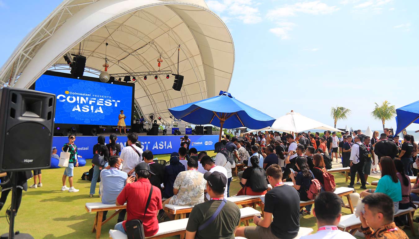 Conference at Coinfest Asia at Nuanu Creative City