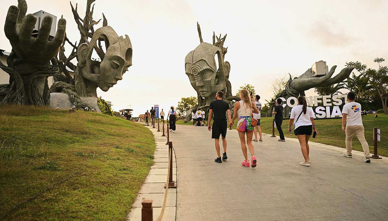 Square of Nuanu Creative City