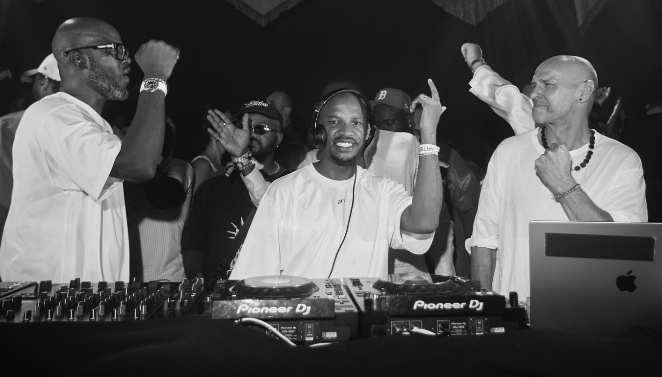 Da Capo on DJ set with other DJs