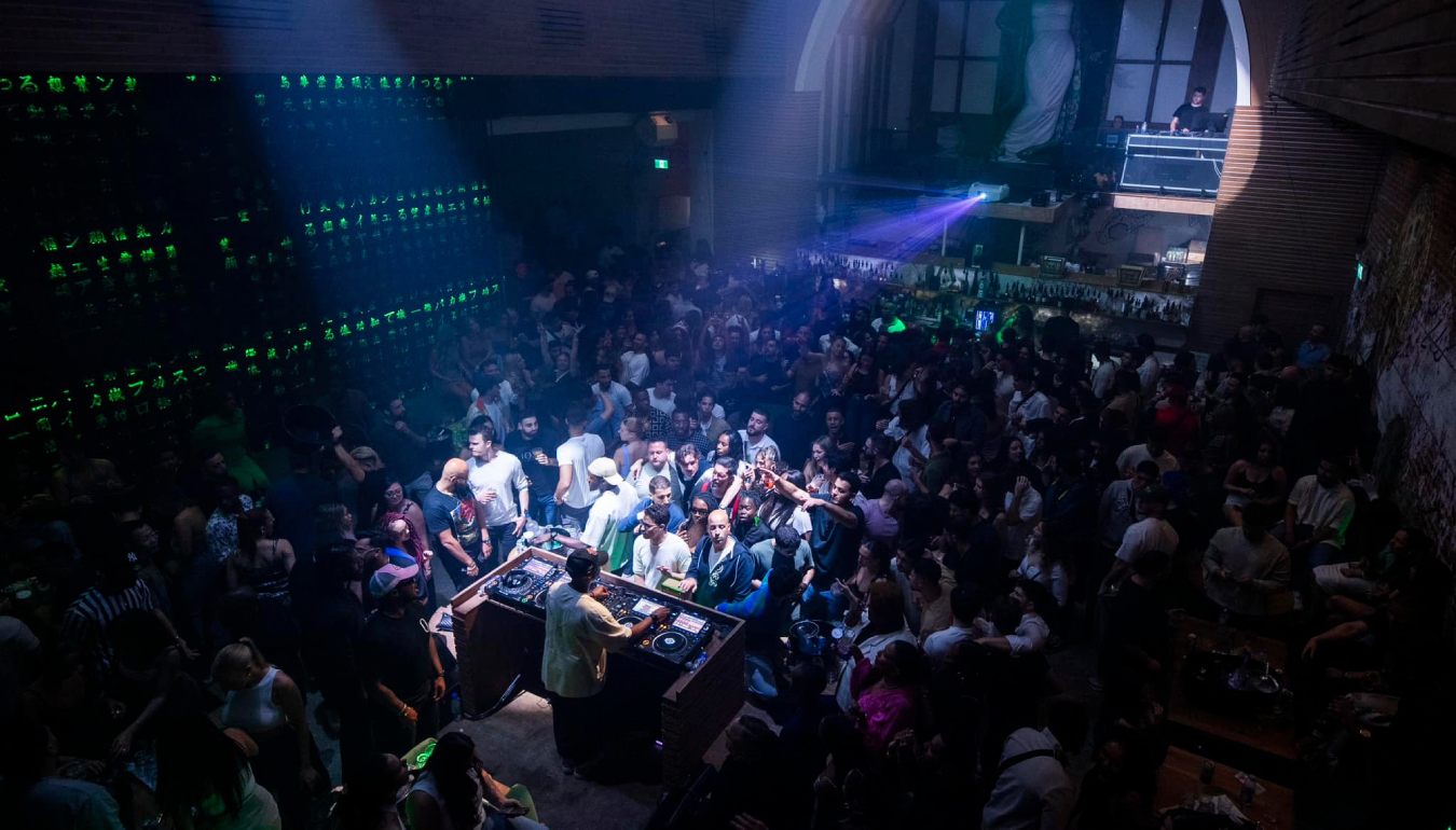 Top view of Da Capo performance
