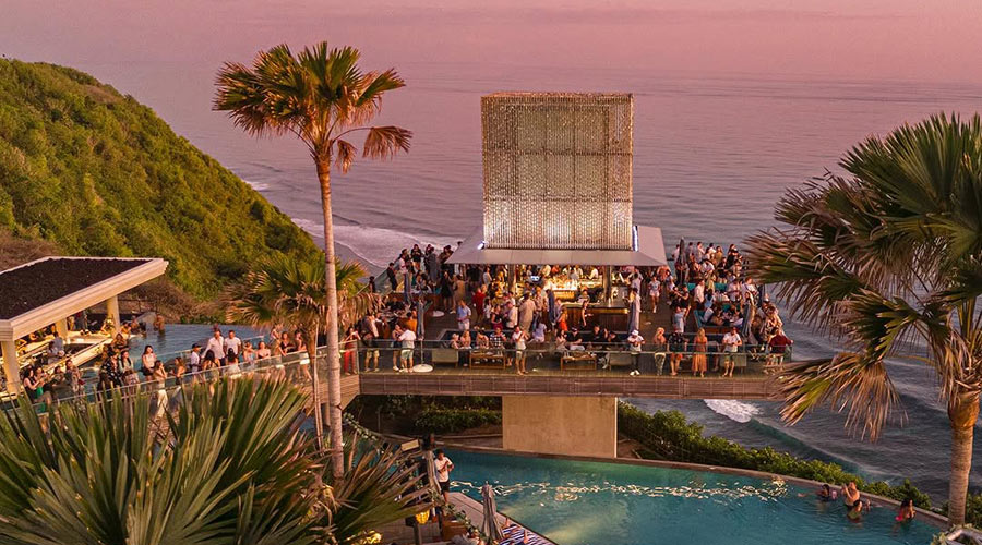 Savaya club in Bali - the sunset view