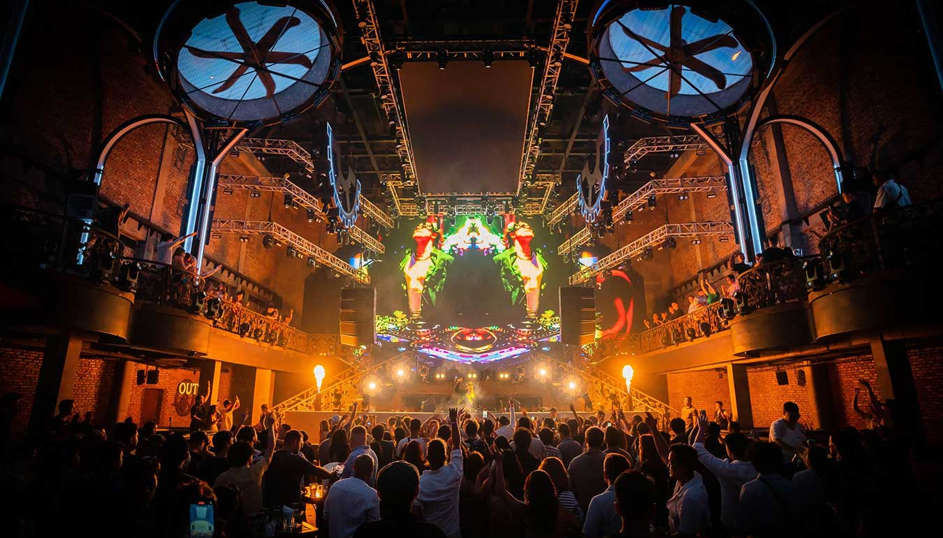 Night party at Atlas Super Club