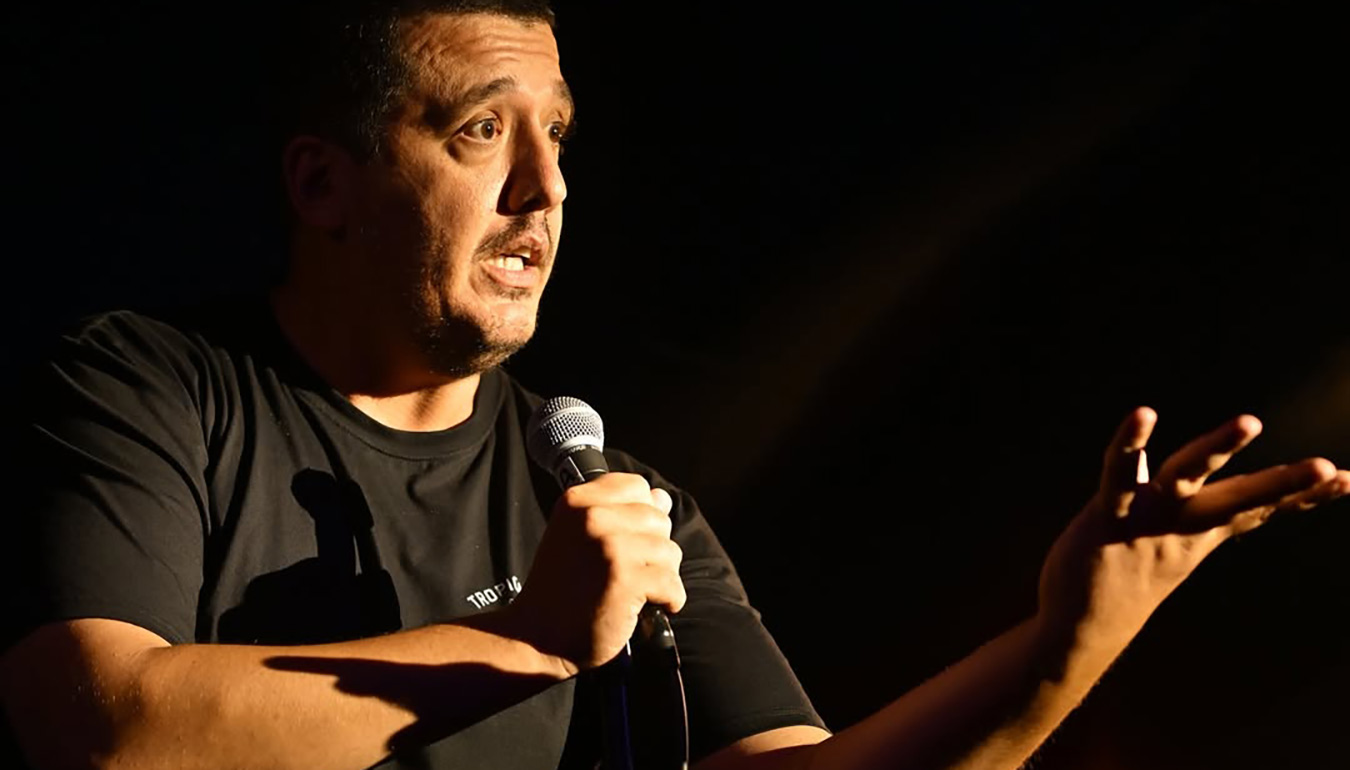 Christian Giacobbe with the microphone