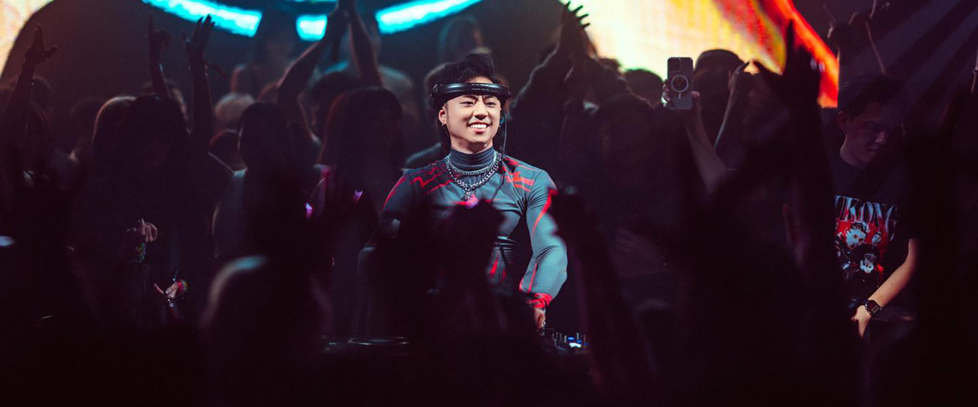 Background of Wukong at Atlas Super Club