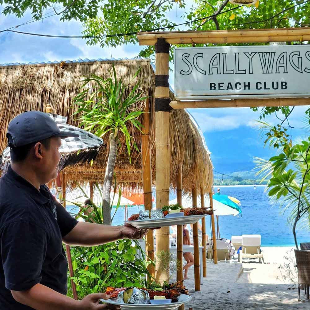 Entrance to Scallywags Restaurant