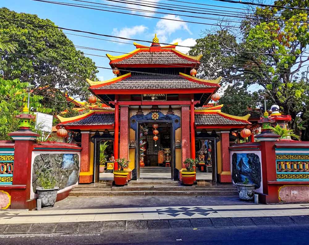 Vihara Dharmayana Temple in Kuta