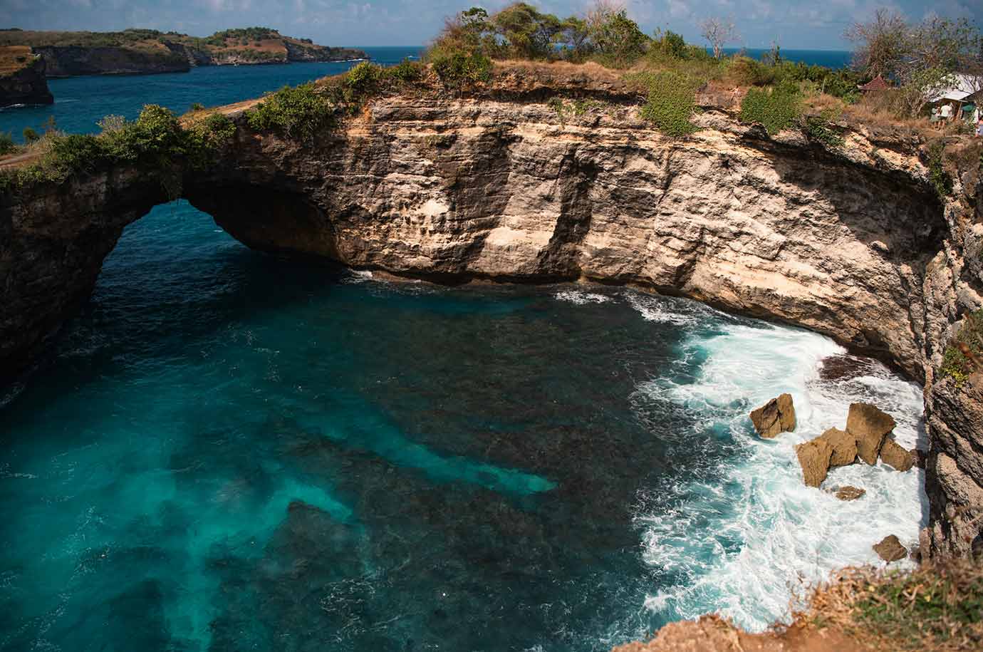 Broken Beach stones and caves
