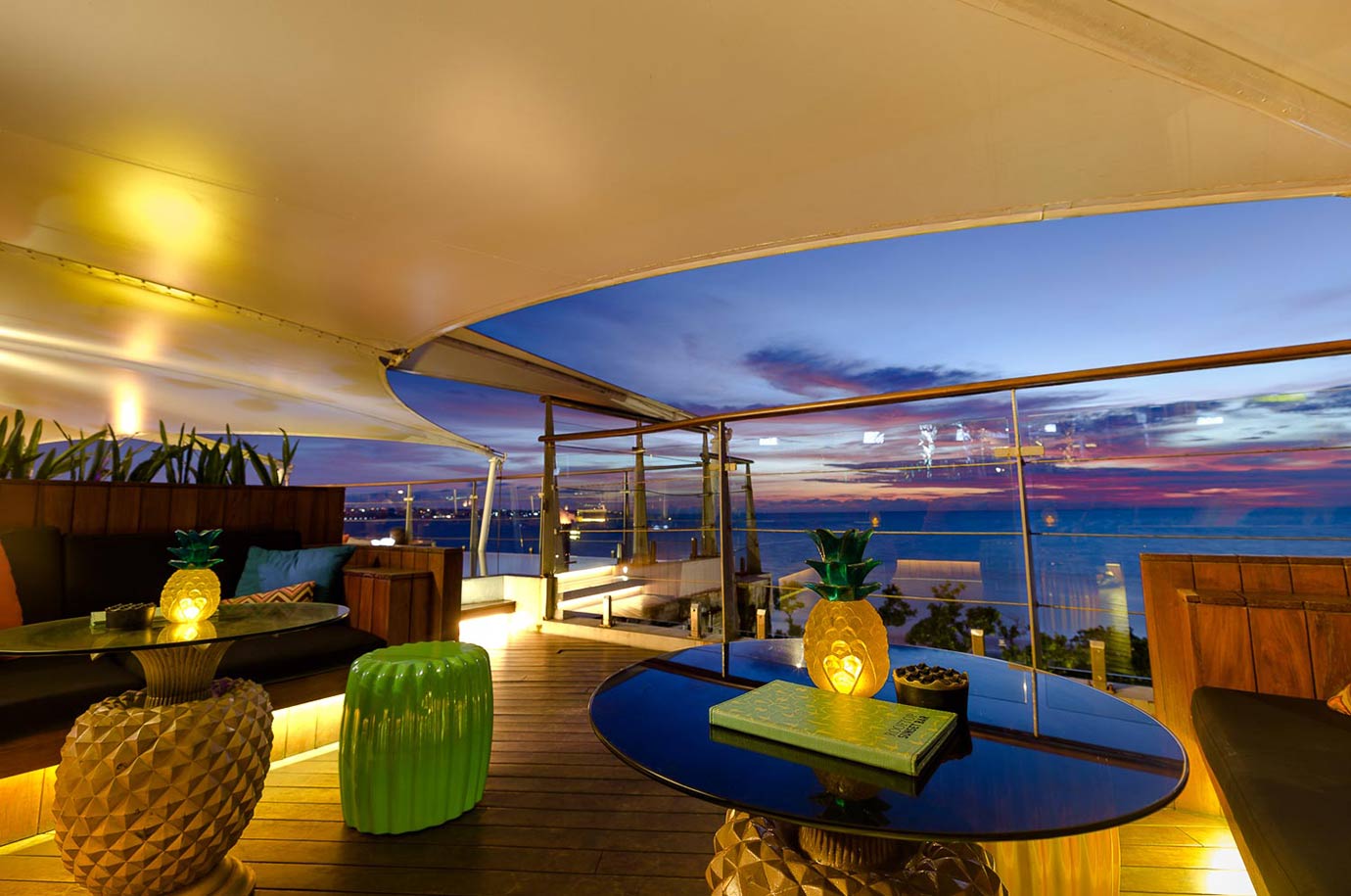 Double Six rooftop bar in Seminyak