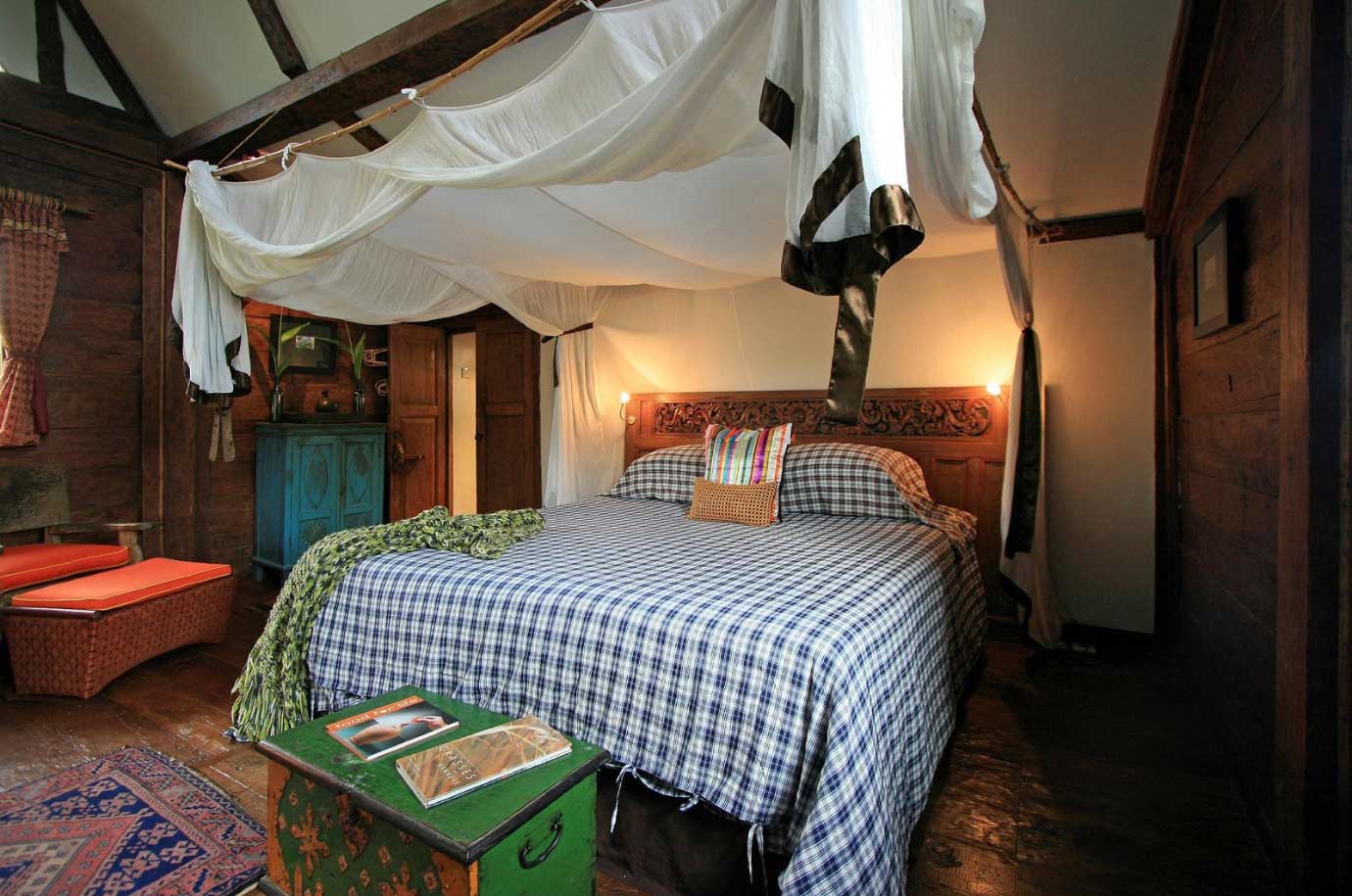 Desa Seni room