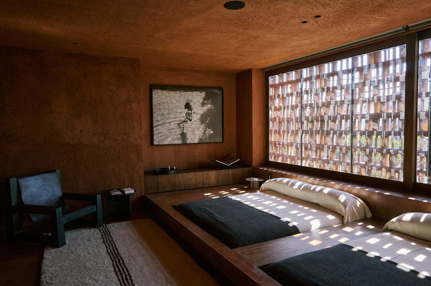 Further Hote room