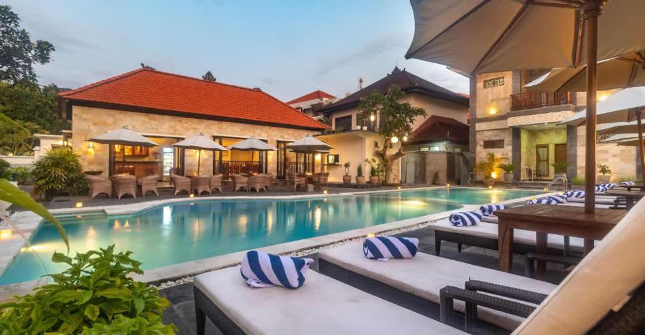 Lounge-zone with the pool near Hotel Segara Agung