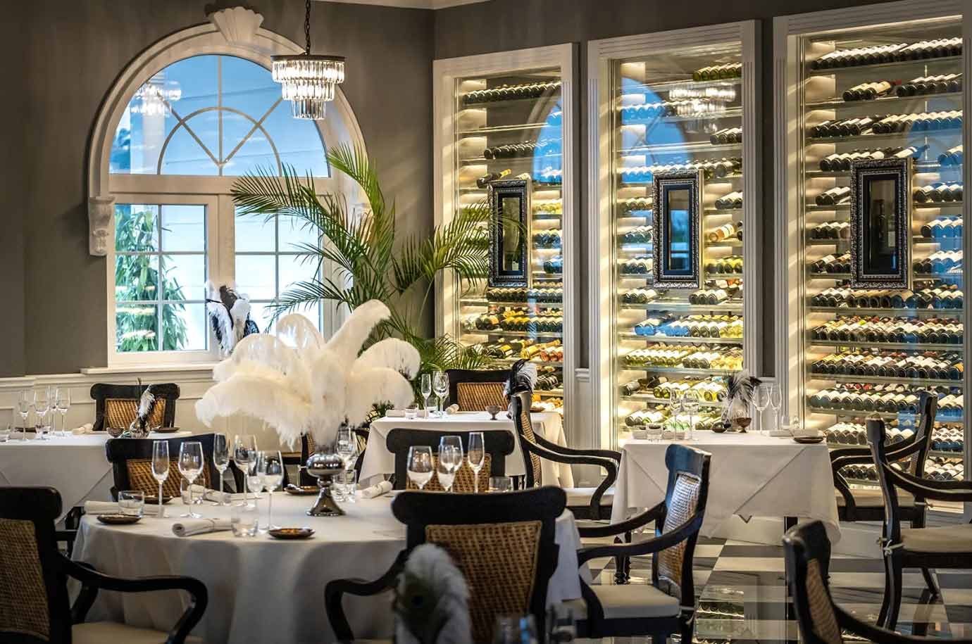 Interior overview in the Apéritif restaurant