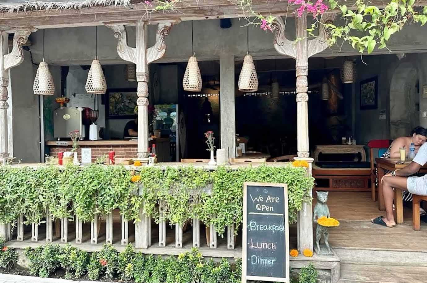 Sugriwa’s Warung - view form the street