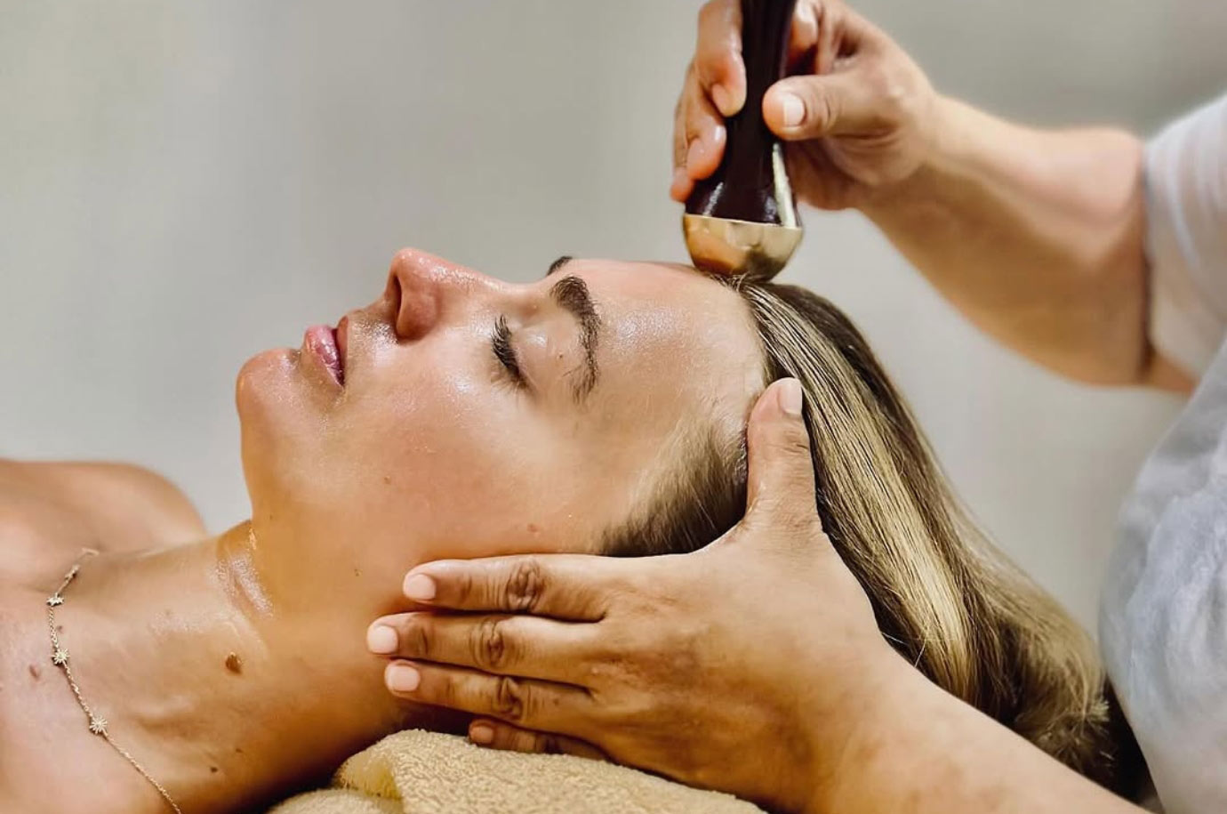 Facial massage in Spring Spa Uluwatu