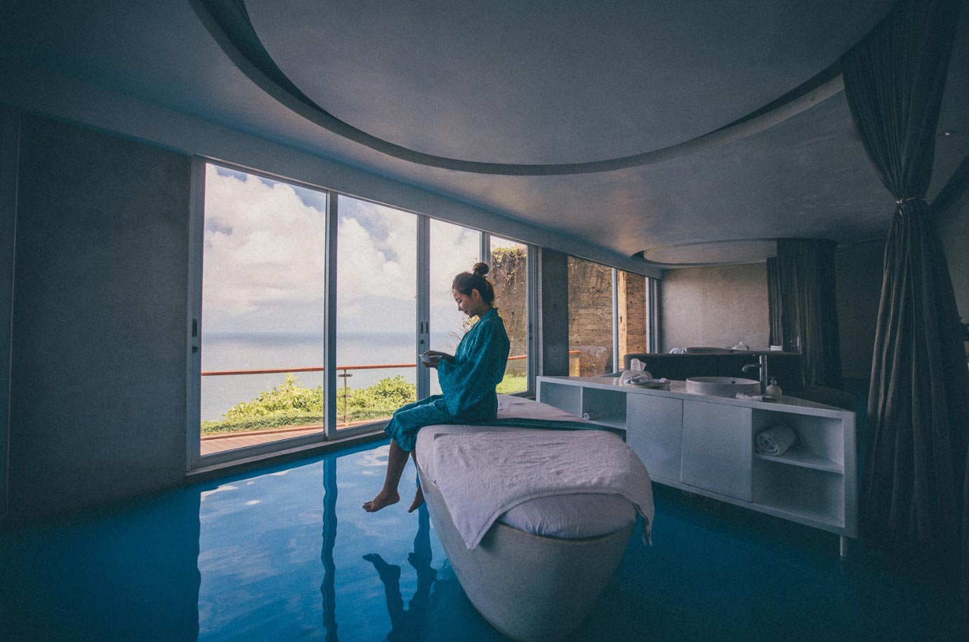 Massage room with the view in The Spa at The Edge