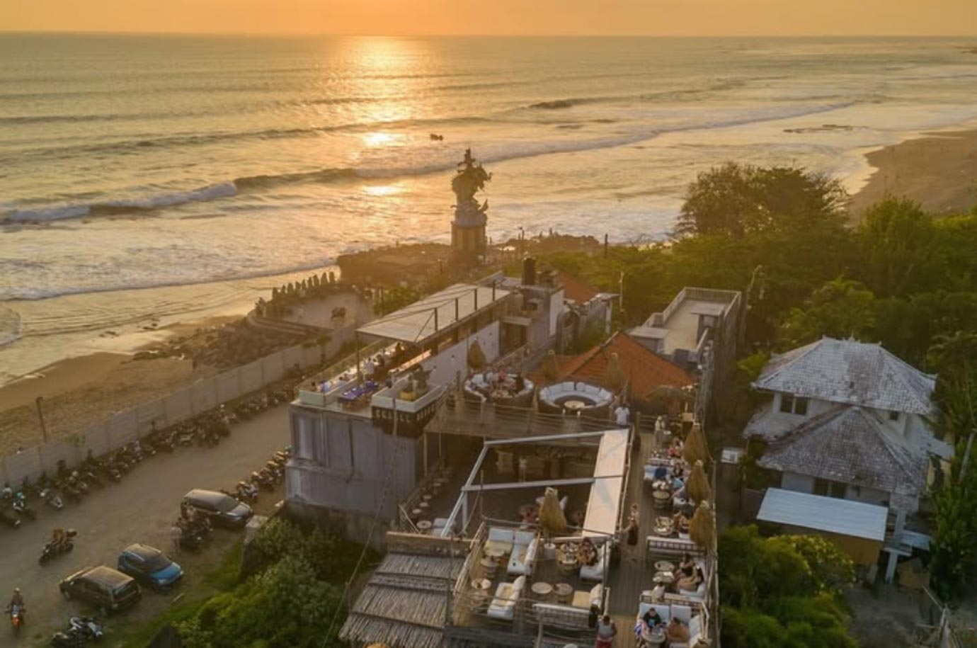 Best Bars In Canggu Where To Drink Dance And Chill