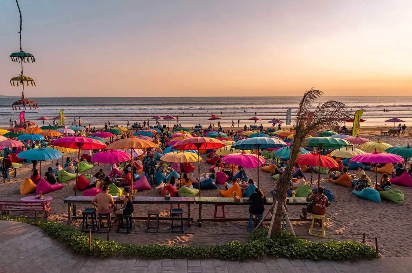 La Plancha in Seminyak - seats on the beach