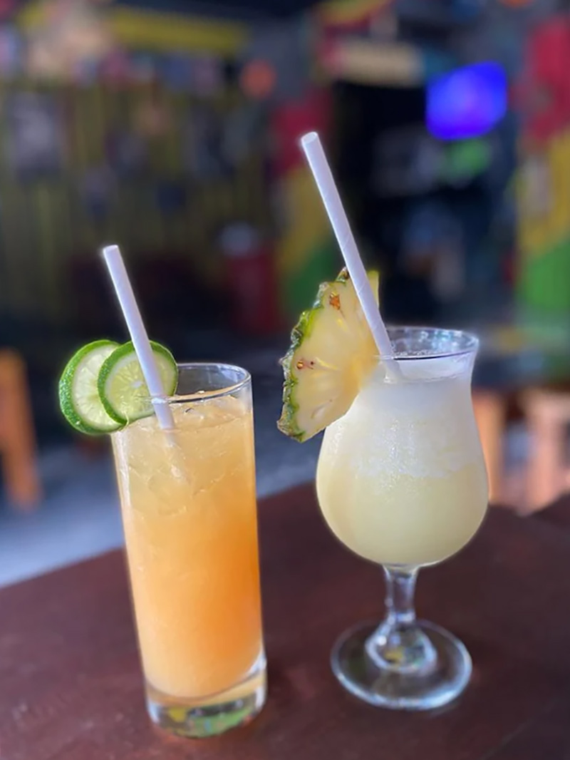 Cocktails in LDM Reggae Bar