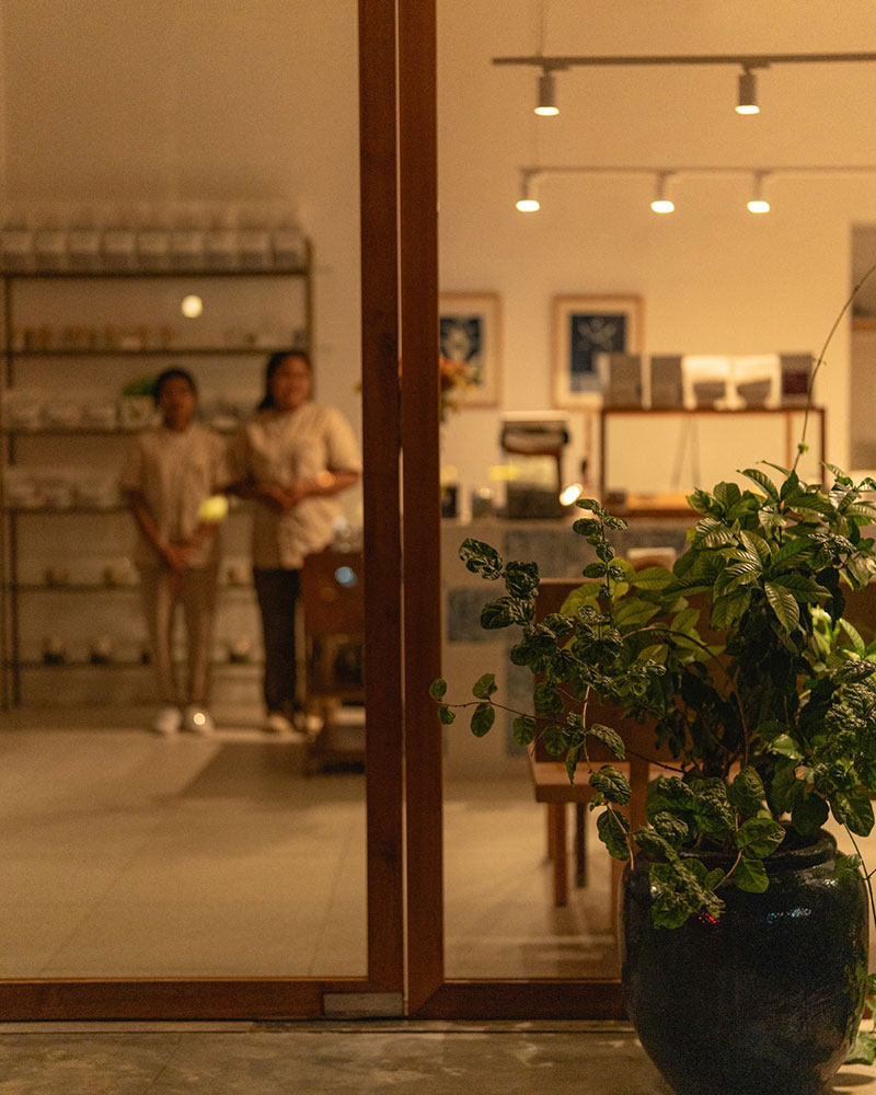 Interior of Ame Bistro