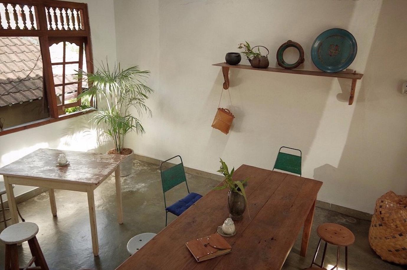 Interior in the Old Friends Coffee cafe