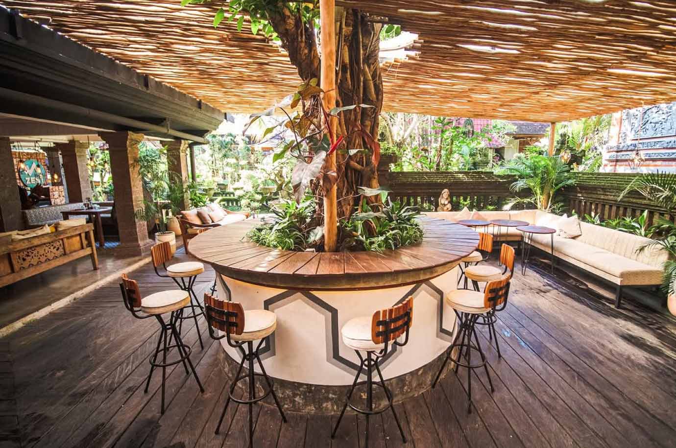 Bamboo and wooden interior in the Zest cafe
