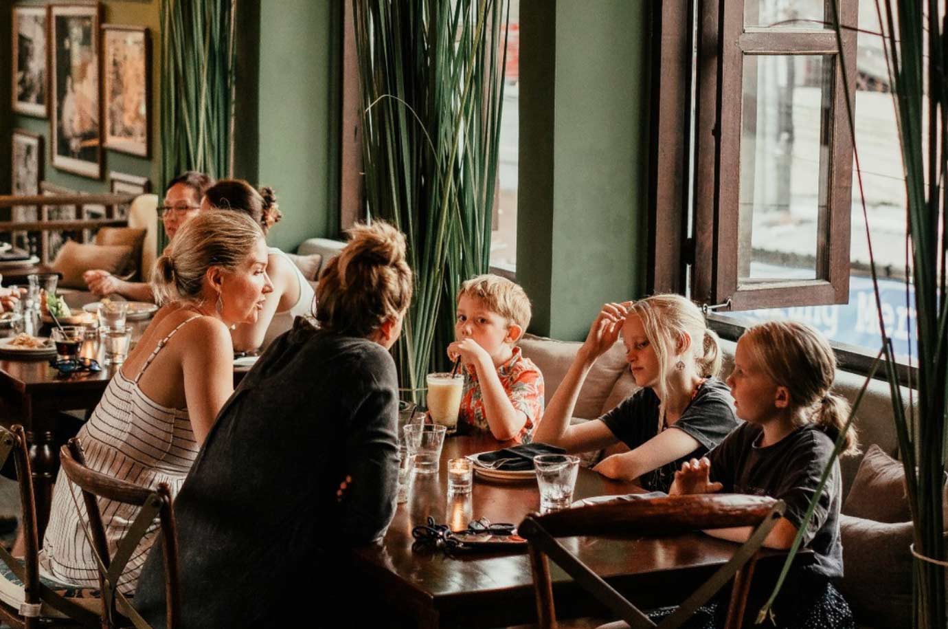 Family restaurant Hujan Locale in Ubud