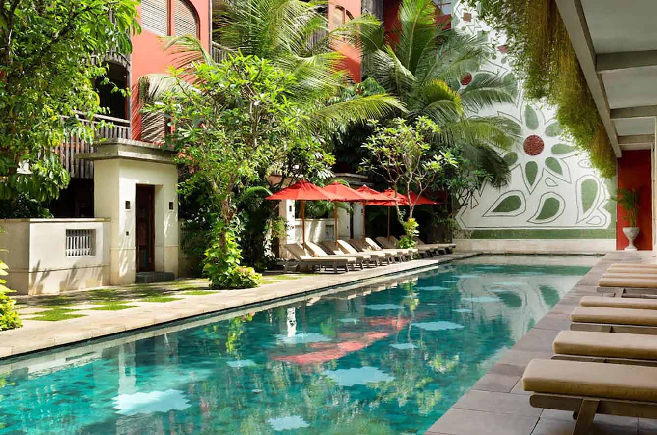 Beautiful lounge zone with swimming pool in Amnaya Resort