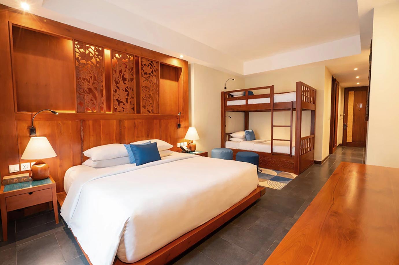 Family-frindlt bedroom in Kuta Seaview Boutique Resort