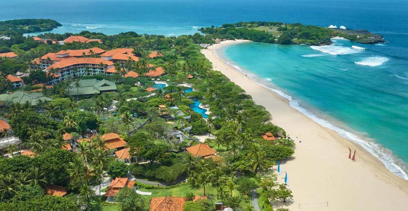 Discover 12 of The Best Luxury Hotels in Nusa Dua, Bali in 2024