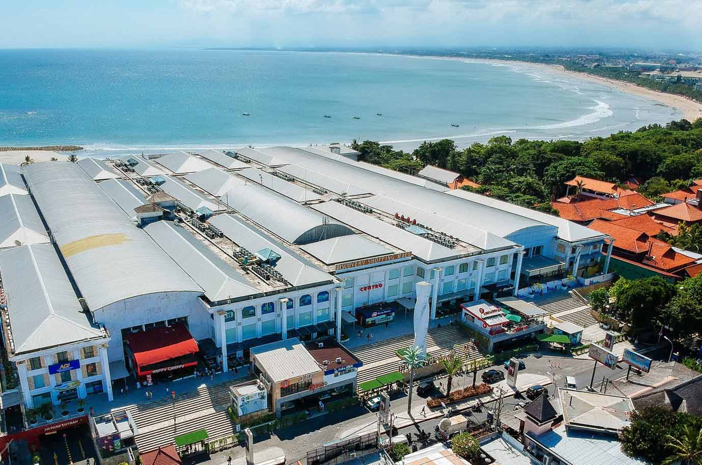 Building of Discovery Shopping Mall by the beach