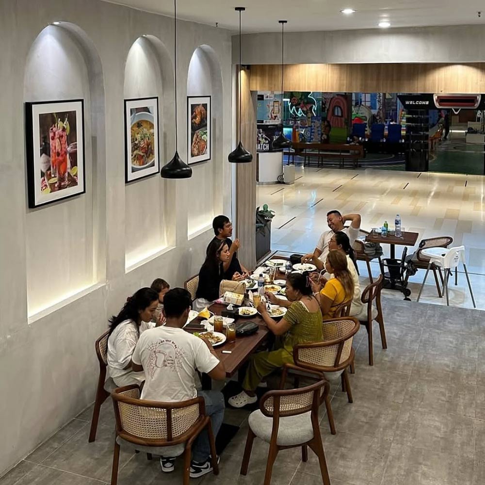 Restaurant in Lippo Mall Kuta