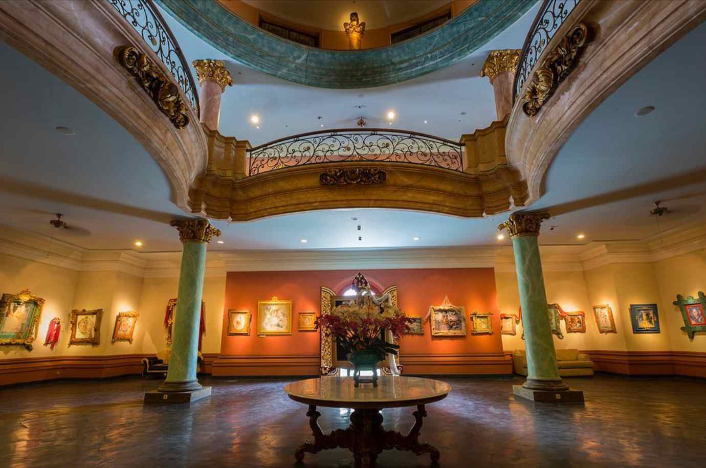 Exhibition hall of The Blanco Renaissance Museum