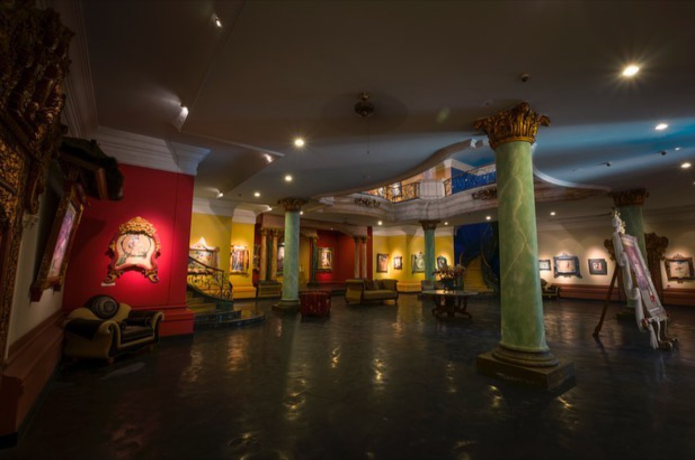 Art display at The Blanco Renaissance Museum