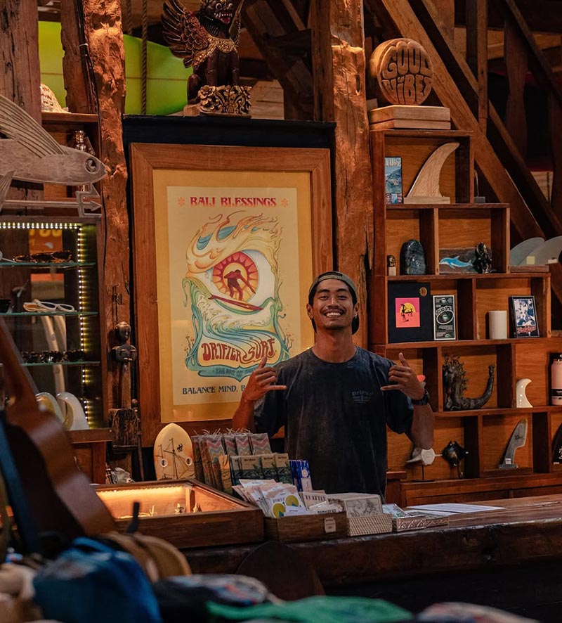 Shop assistent from Drifter Surf Shop
