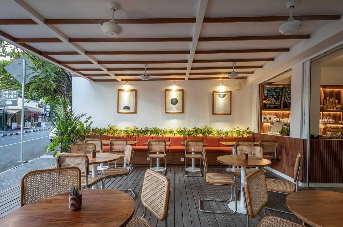 Interior of Sala Bistro restaurant