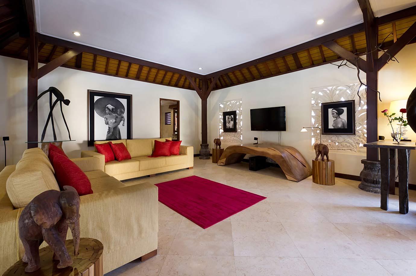 Apartments in Villa San