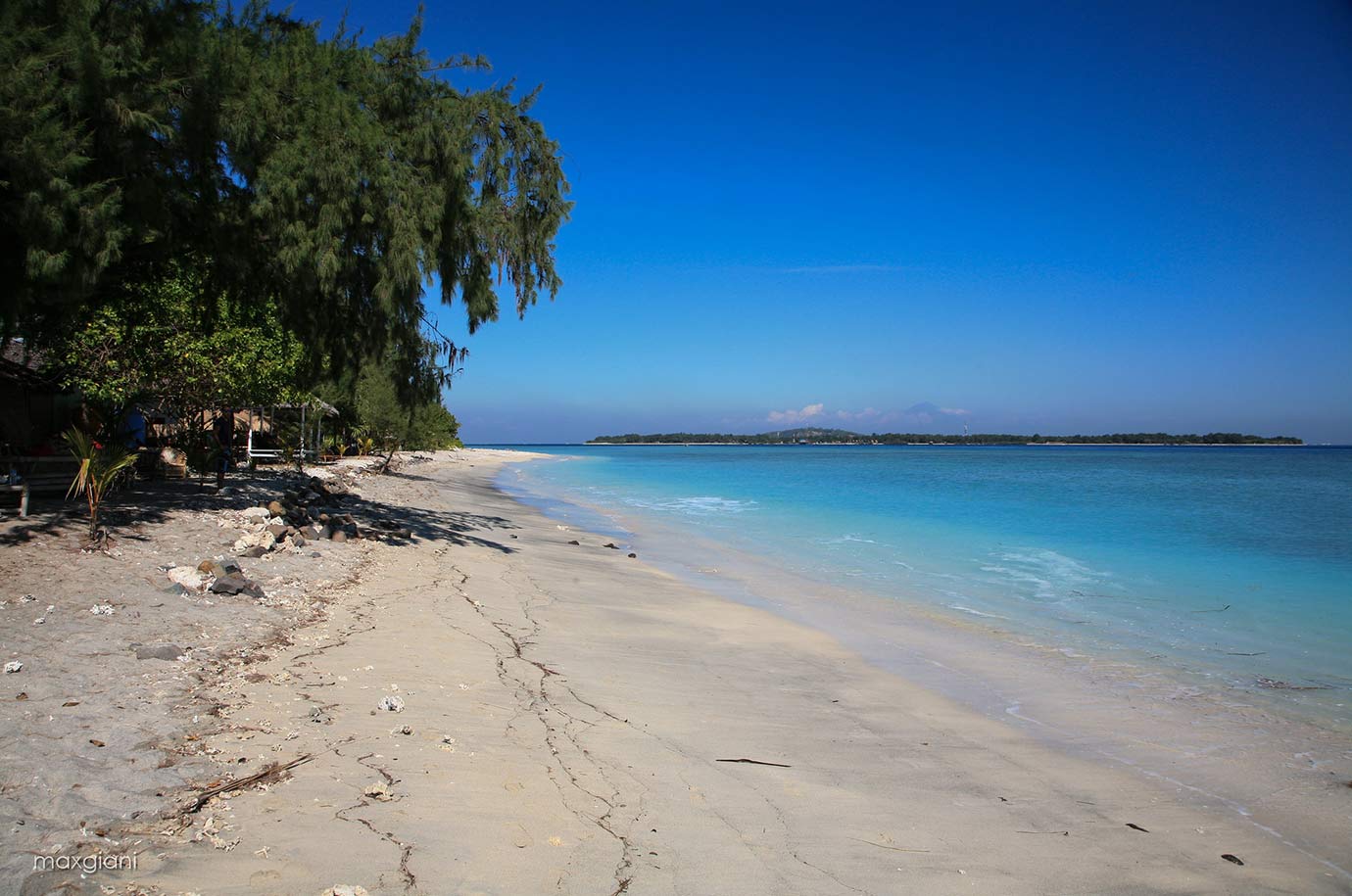 Local Hidden Beaches - daylight landscape