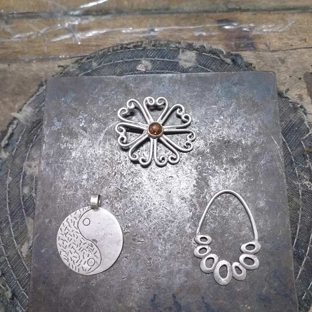 Crafting jewellery in Studio Perak, Ubud
