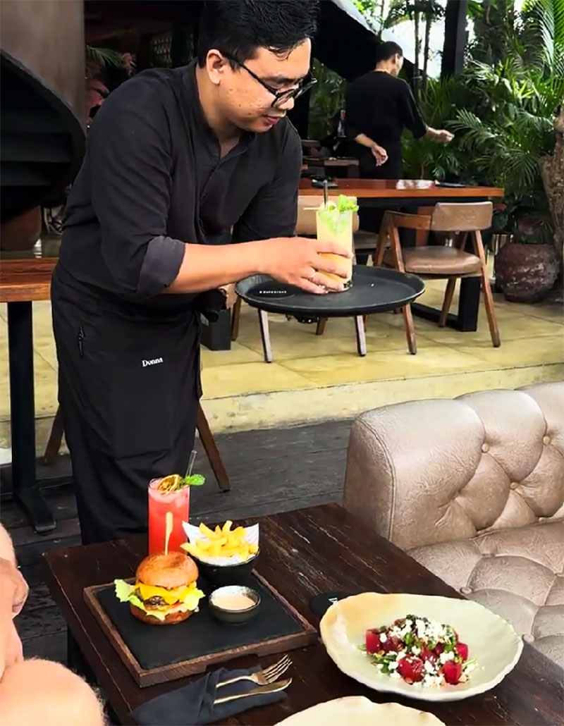 Waiter and drinks from Donna Ubud