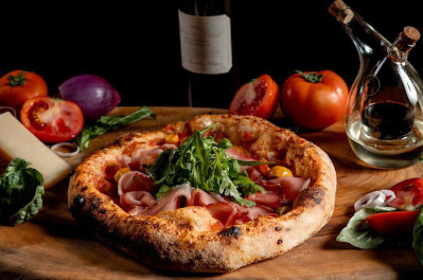 Traditional Italian pizza from Mazzoni Pizza