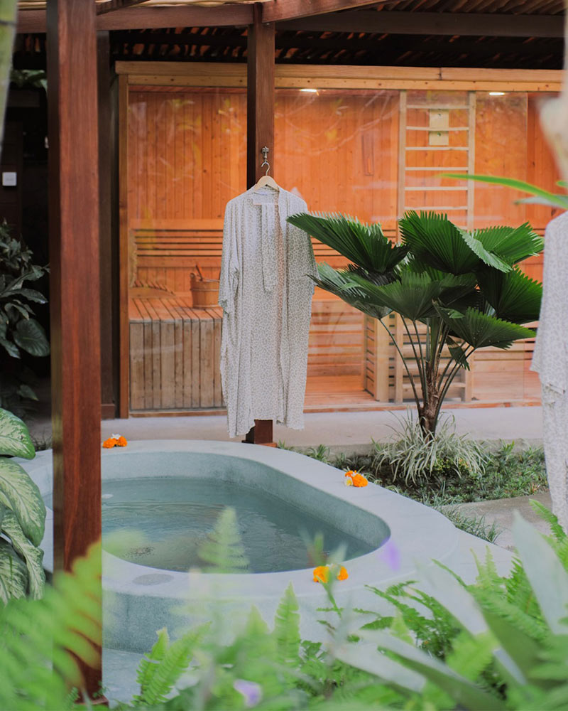 Spa treatments on Surf Goddess Retreats