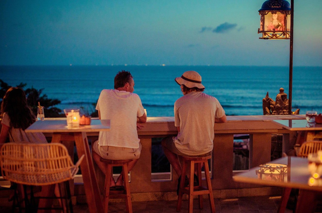 Ji Terrace by the Sea restaurant with the ocean view