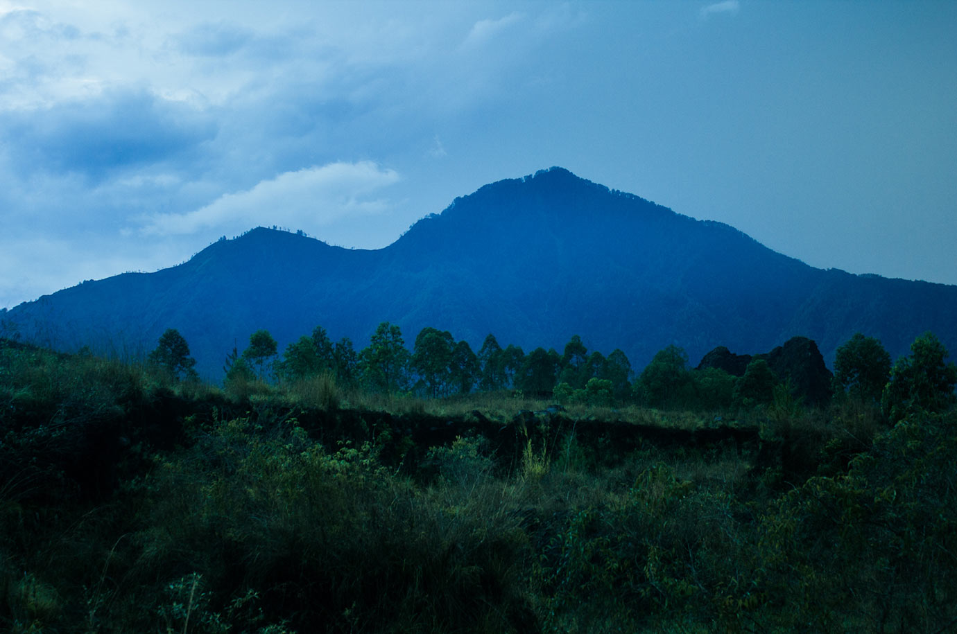 Blue time on Mount Abang territory