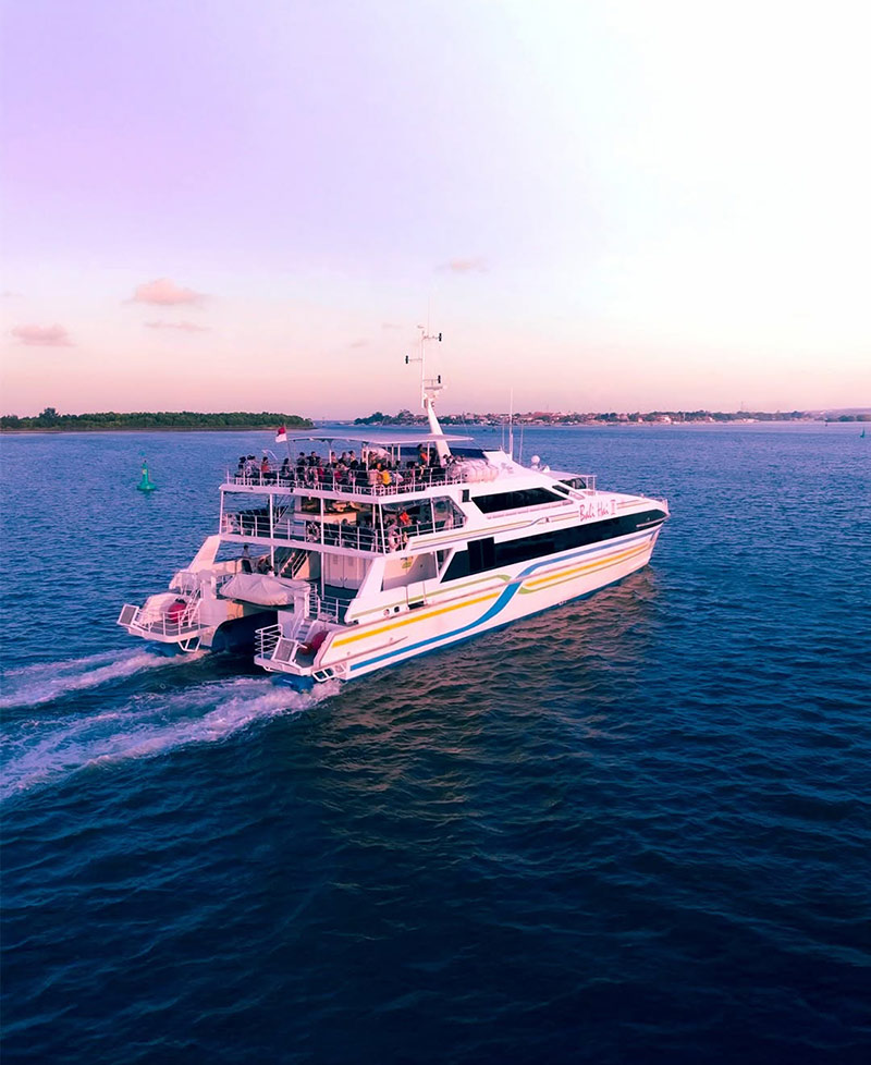 Party on the boat from Bali Hai Cruises