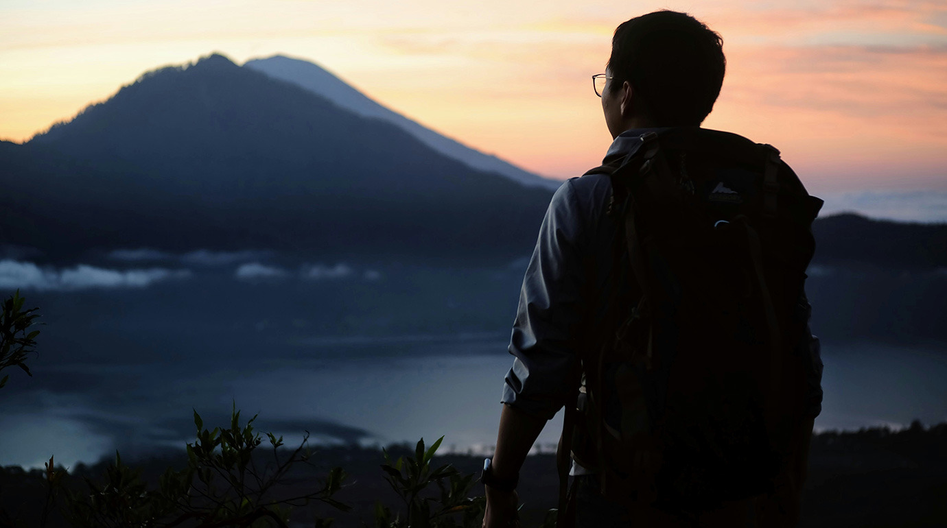 Trekking to watch sunsire view of Mount Agung