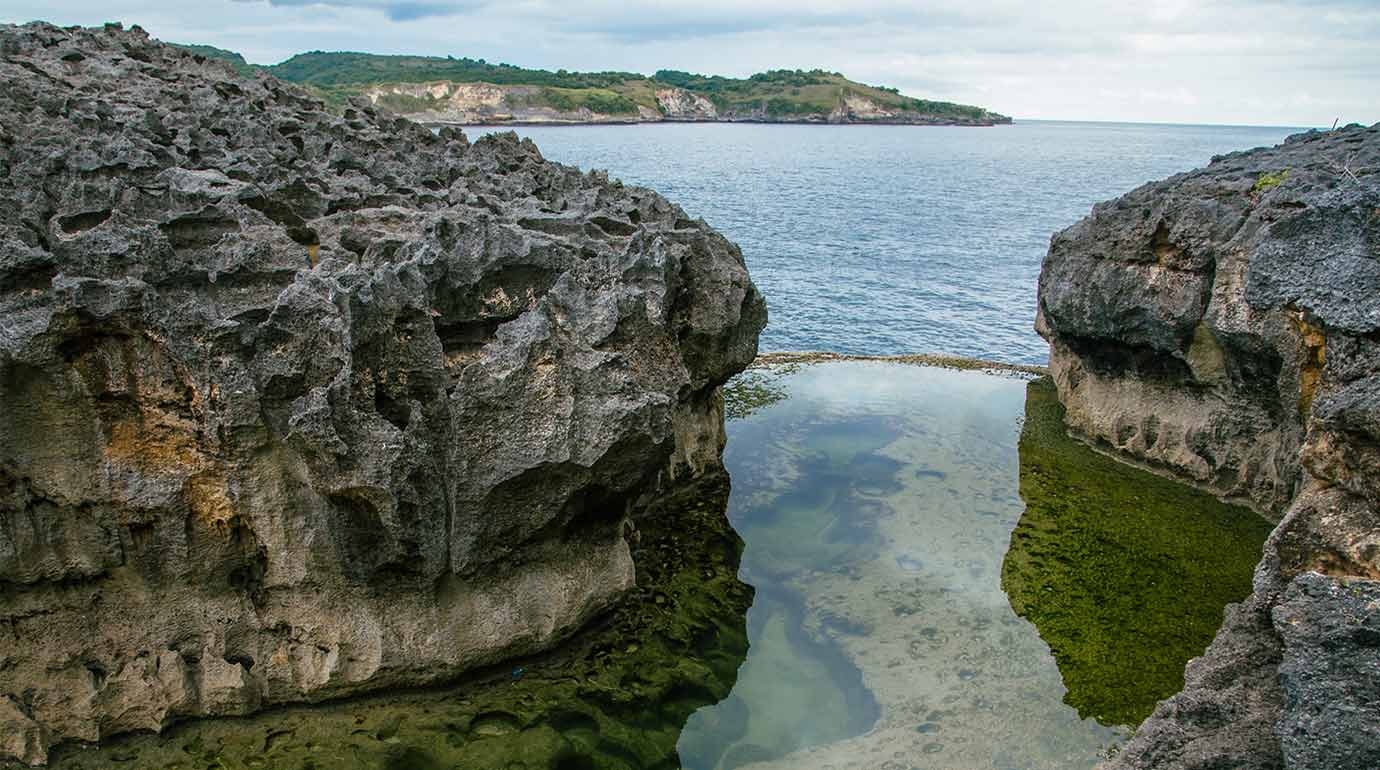 Angel Billabong beach in Nusa Penida Tour